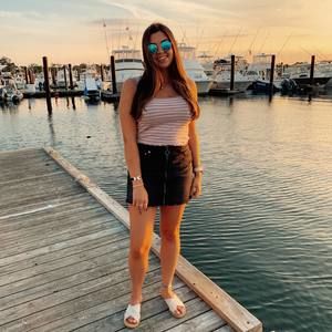 Meet your Posher, Madeline